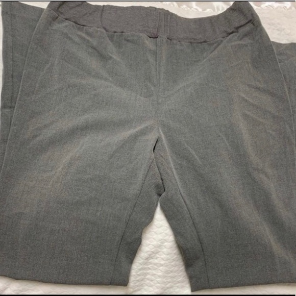 Motherhood Maternity Pants - Picture 7 of 8